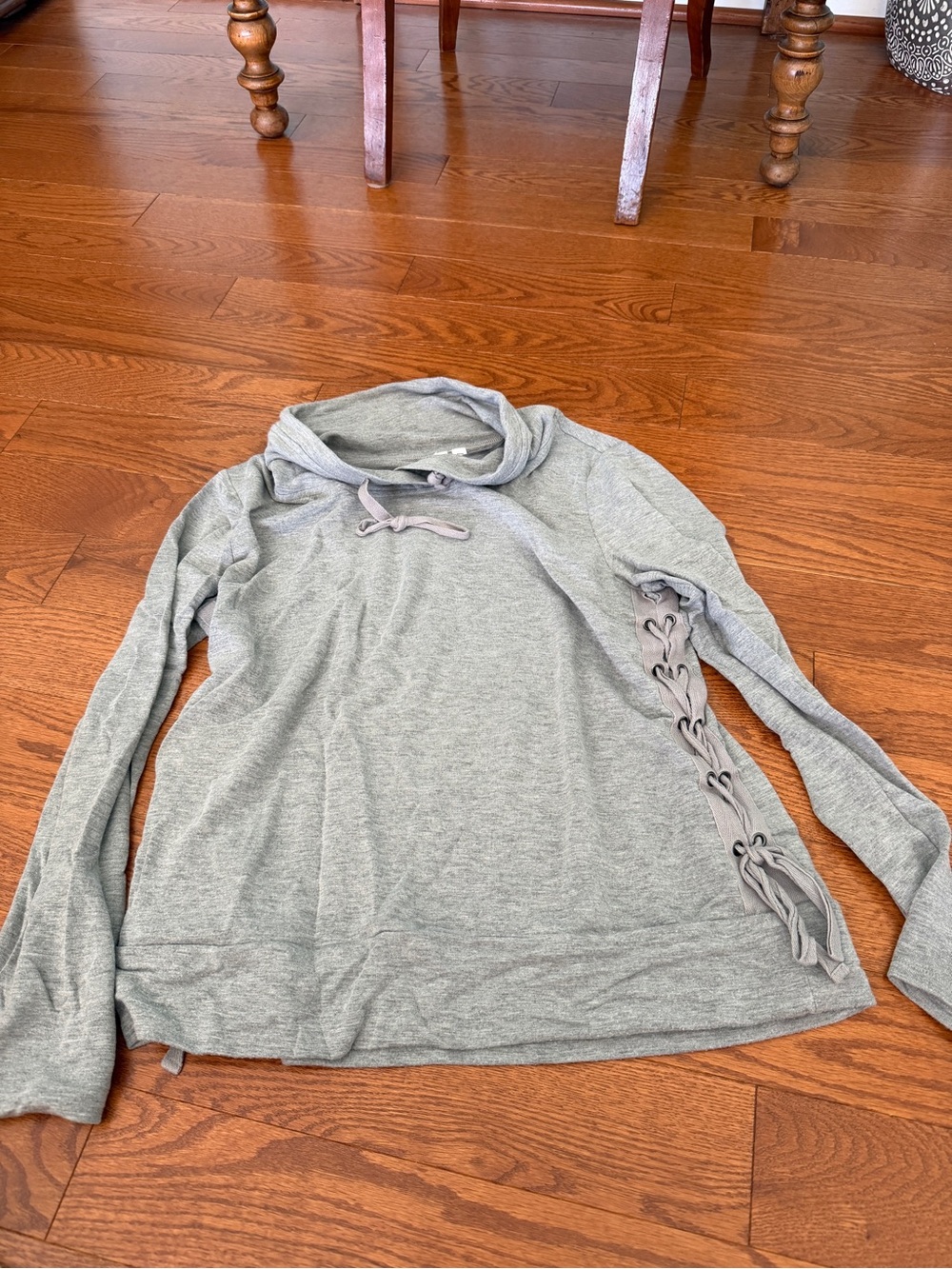 Cable & Gauge Gray Hooded Knit Pullover with Tag Detail